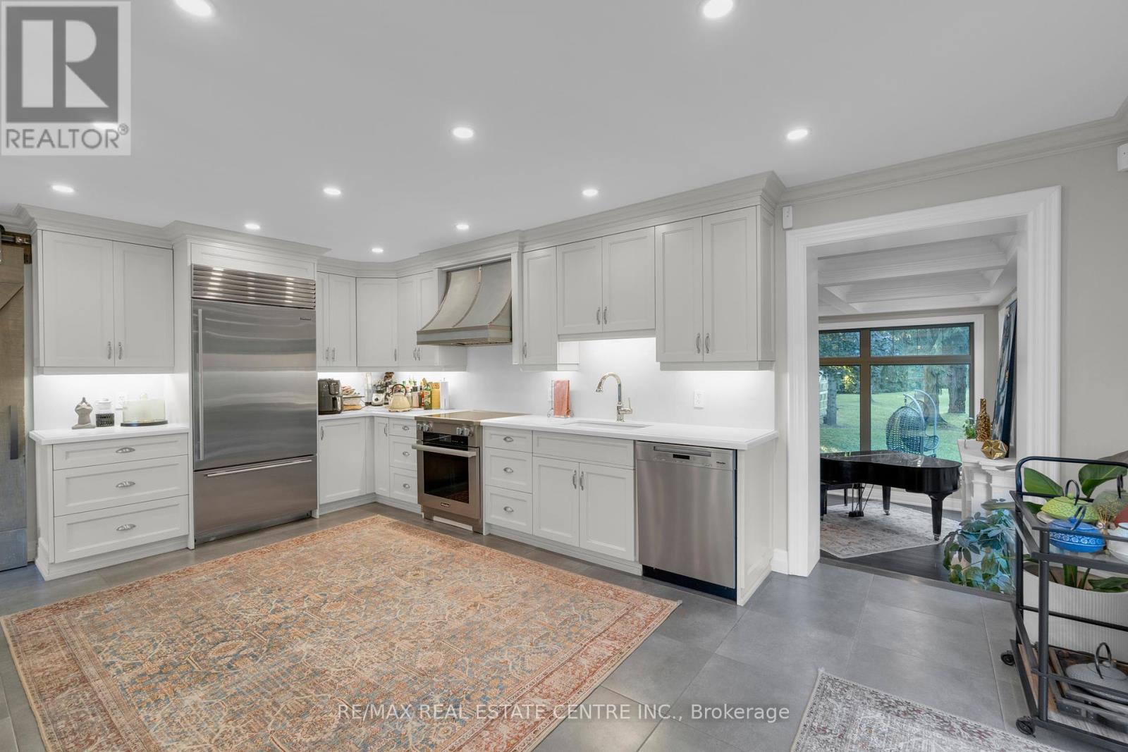 Unknown Address, ,     - Photo 14 - W12368089