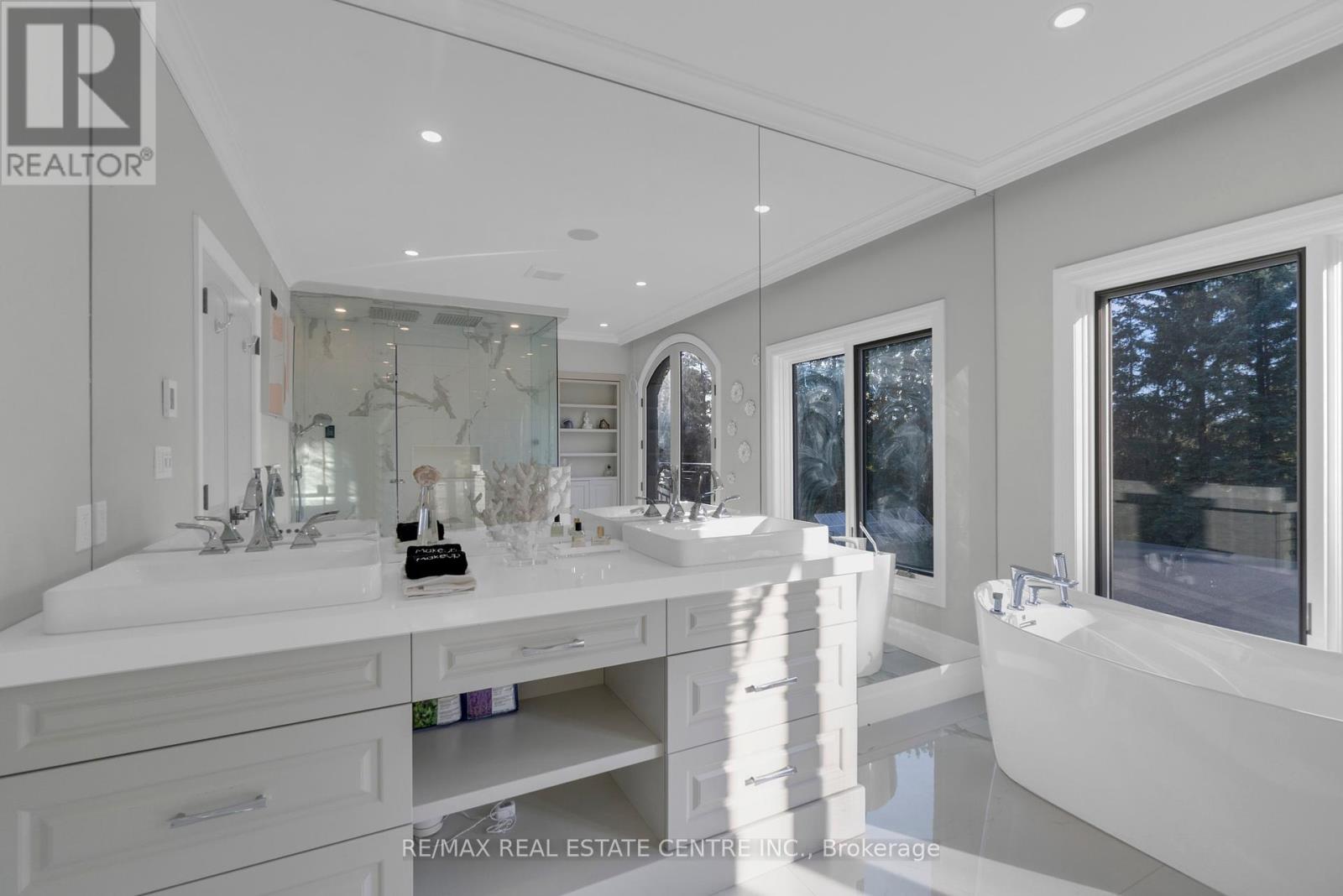 Unknown Address, ,     - Photo 30 - W12368089