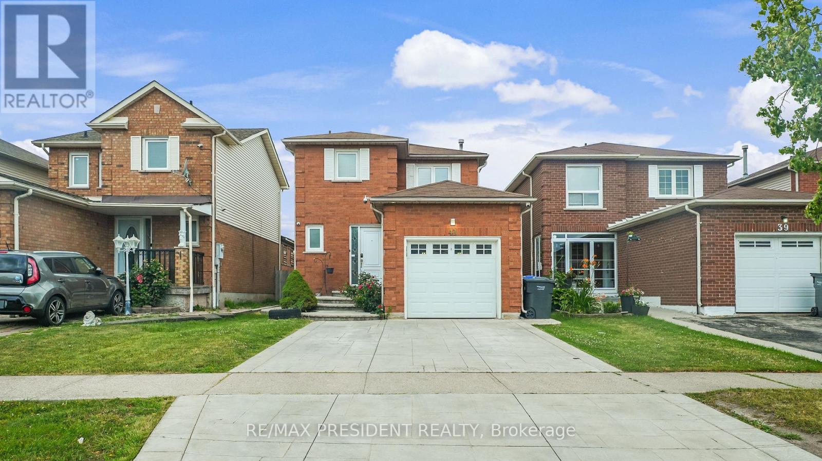 41 STALBRIDGE AVENUE, Brampton, Ontario
