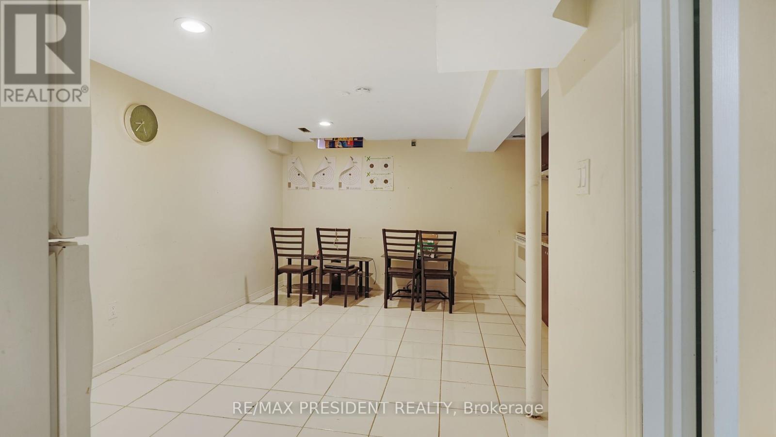 41 Stalbridge Avenue, Brampton, Ontario  L6Y 4H1 - Photo 23 - W12368093