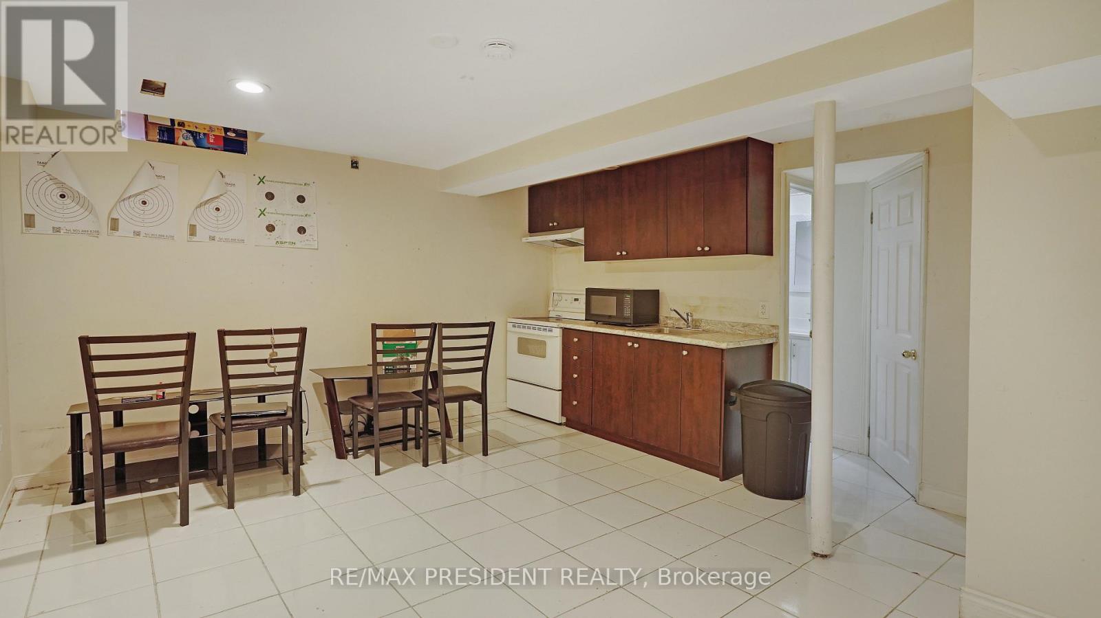 41 Stalbridge Avenue, Brampton, Ontario  L6Y 4H1 - Photo 24 - W12368093