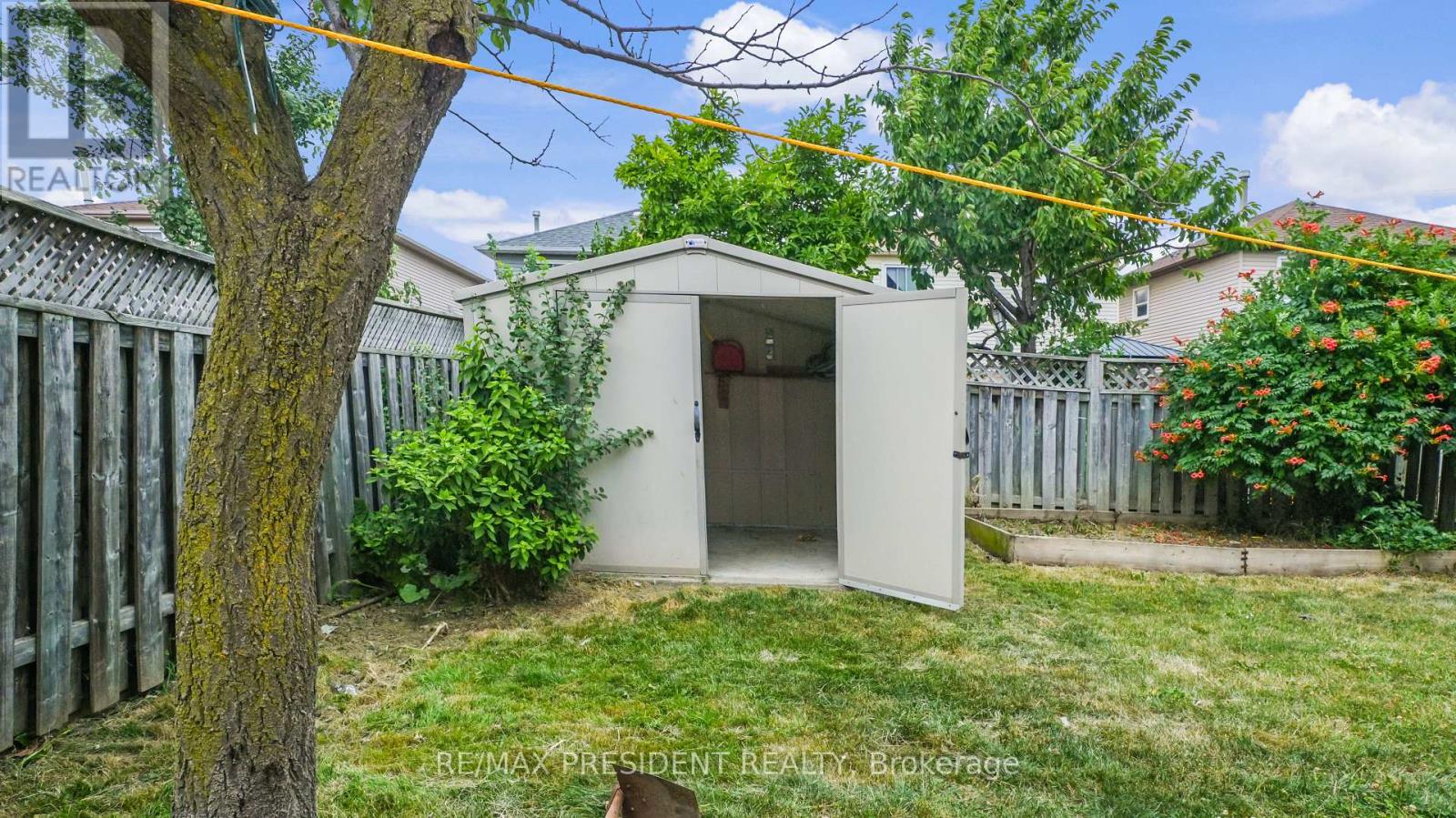 41 Stalbridge Avenue, Brampton, Ontario  L6Y 4H1 - Photo 34 - W12368093