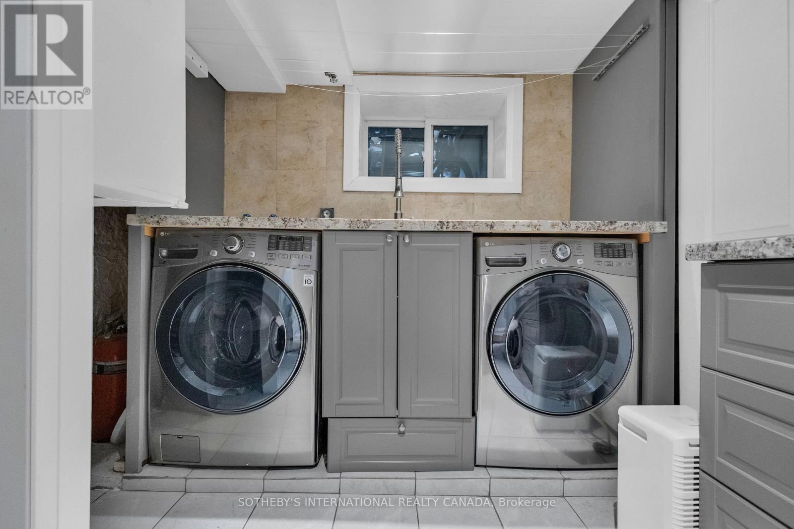 68 Astley Avenue, Toronto, Ontario  M4W 3B4 - Photo 46 - C12368140