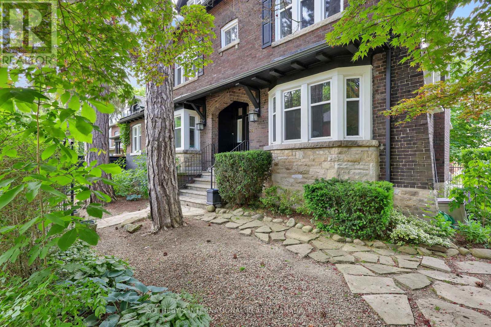 68 Astley Avenue, Toronto, Ontario  M4W 3B4 - Photo 47 - C12368140