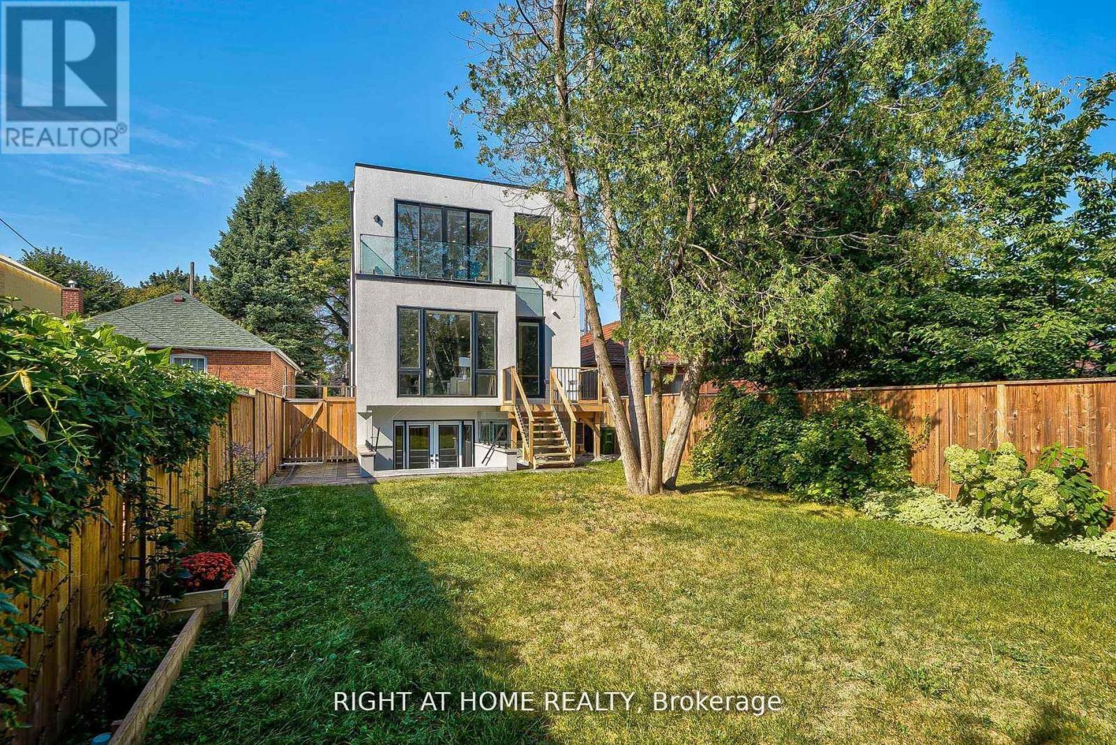 333 Woodmount Avenue, Toronto, Ontario  M4C 4A4 - Photo 37 - E12368205