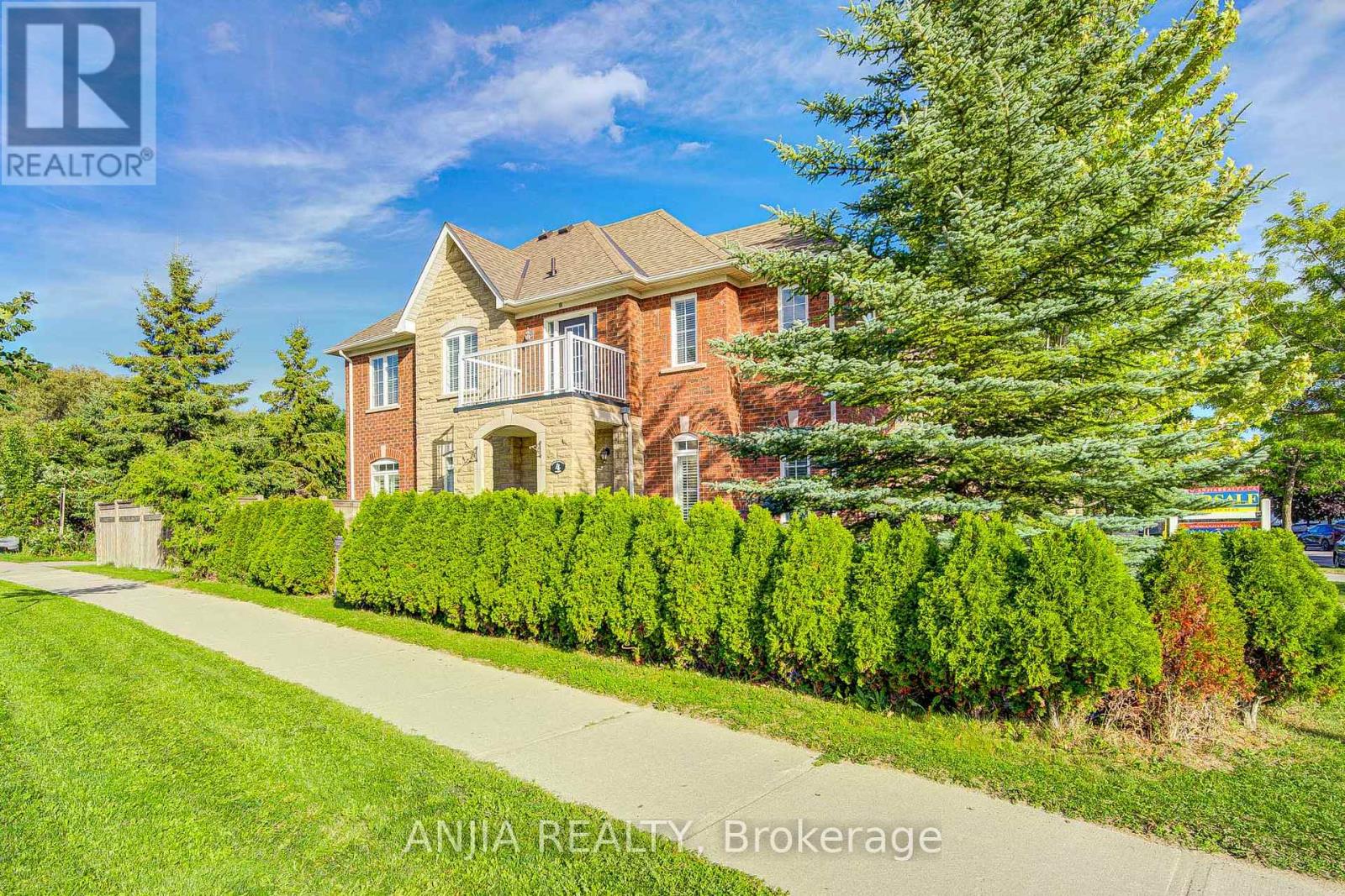 Property at 4 JAMES RATCLIFF AVENUE image 2