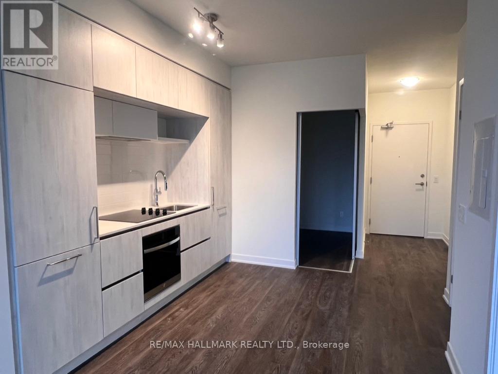 309 - 6 David Eyer Road, Richmond Hill, Ontario  L4S 0N5 - Photo 4 - N12368186