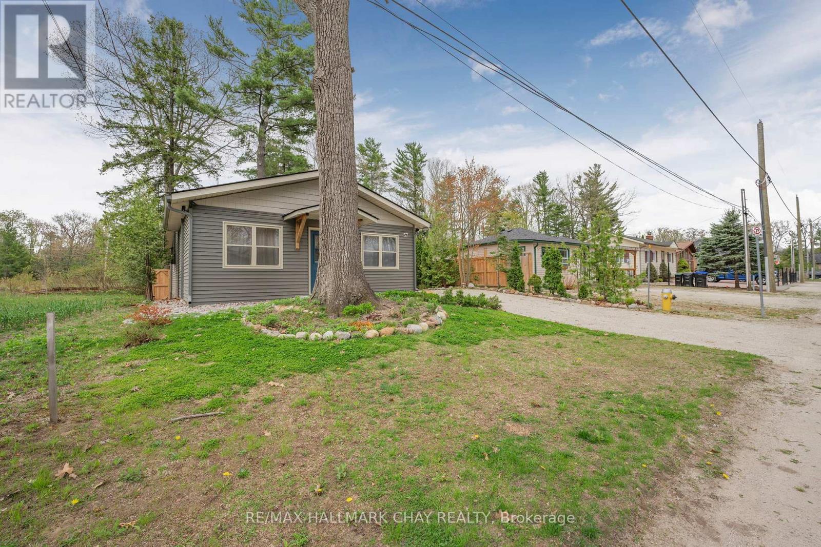 Property at 57 LAIDLAW STREET image 3