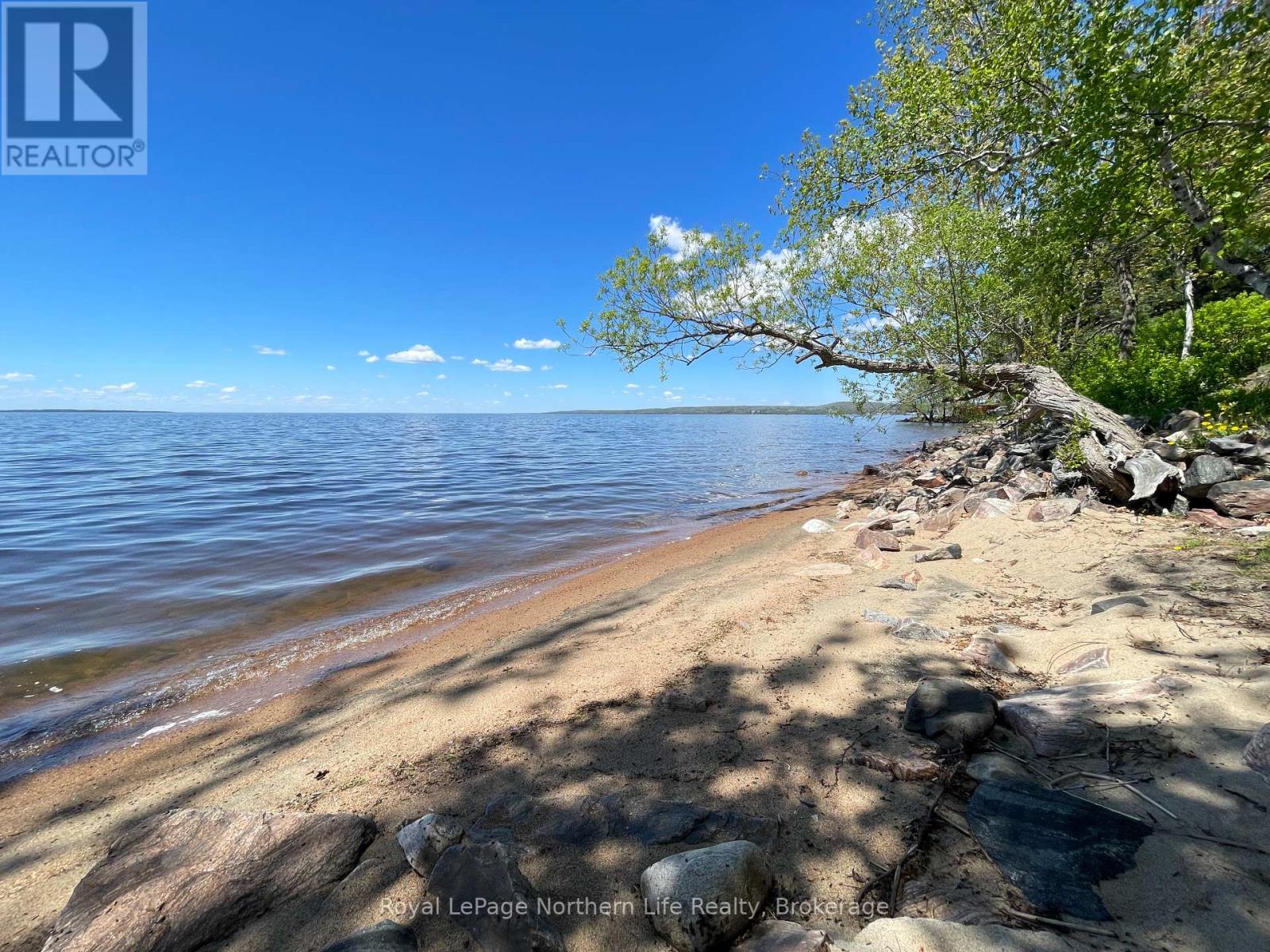25 - 40 Judge Avenue, North Bay, Ontario  P1A 1B4 - Photo 14 - X12368245