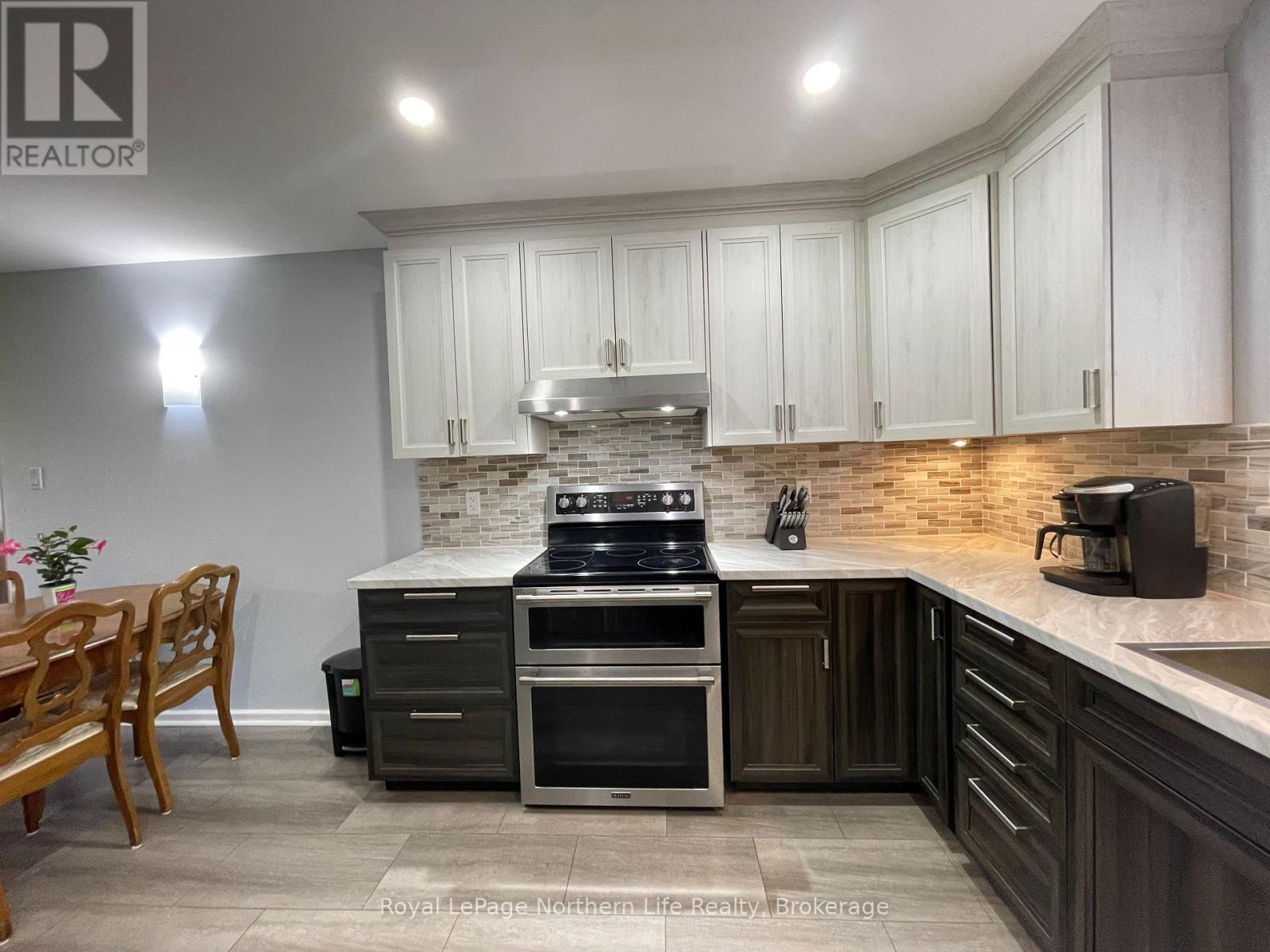 25 - 40 Judge Avenue, North Bay, Ontario  P1A 1B4 - Photo 34 - X12368245