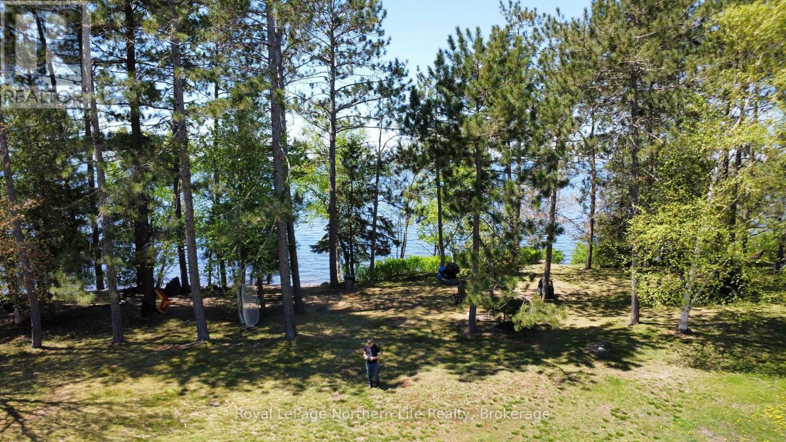 25 - 40 Judge Avenue, North Bay, Ontario  P1A 1B4 - Photo 7 - X12368245
