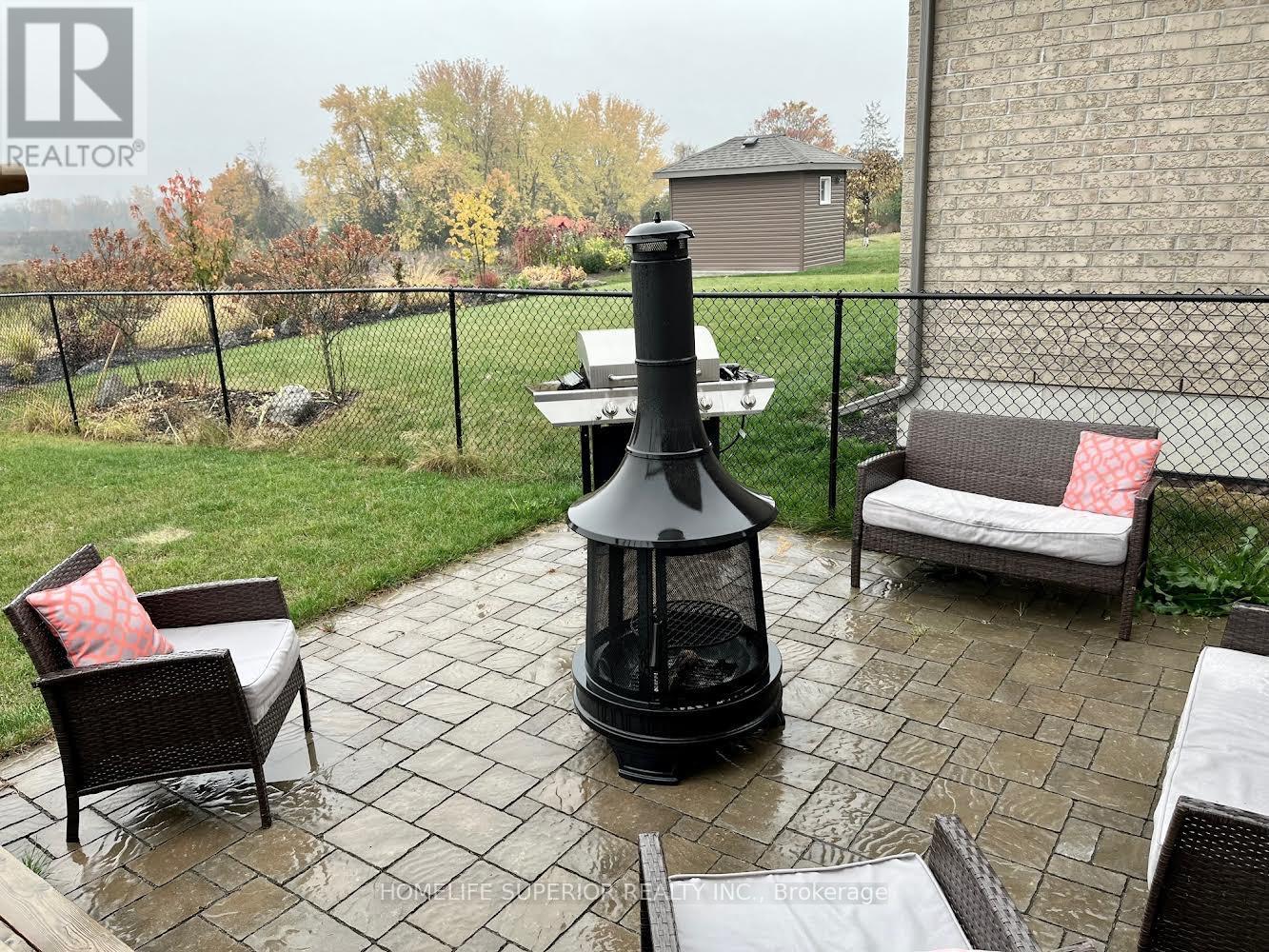 23 Crews Crescent, Quinte West, Ontario  K8V 0G4 - Photo 15 - X12368226