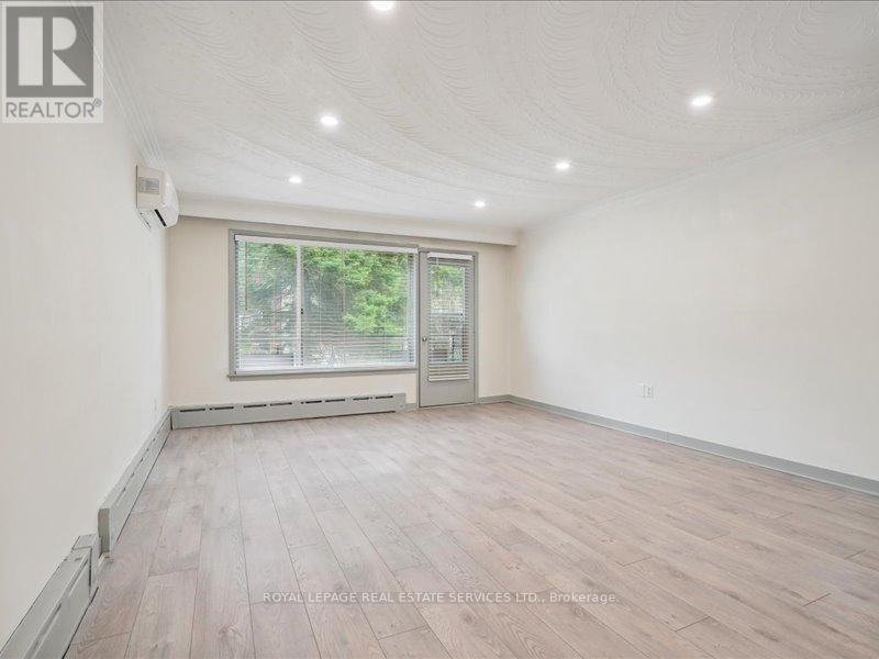 18 Thirty Third Street, Toronto, Ontario  M8W 3G9 - Photo 13 - W12368158