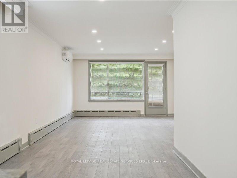18 Thirty Third Street, Toronto, Ontario  M8W 3G9 - Photo 26 - W12368158