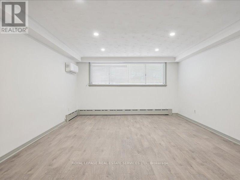 18 Thirty Third Street, Toronto, Ontario  M8W 3G9 - Photo 29 - W12368158