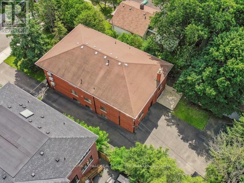 18 Thirty Third Street, Toronto, Ontario  M8W 3G9 - Photo 37 - W12368158