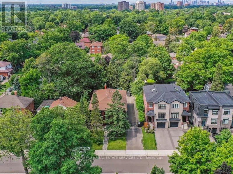 18 Thirty Third Street, Toronto, Ontario  M8W 3G9 - Photo 38 - W12368158