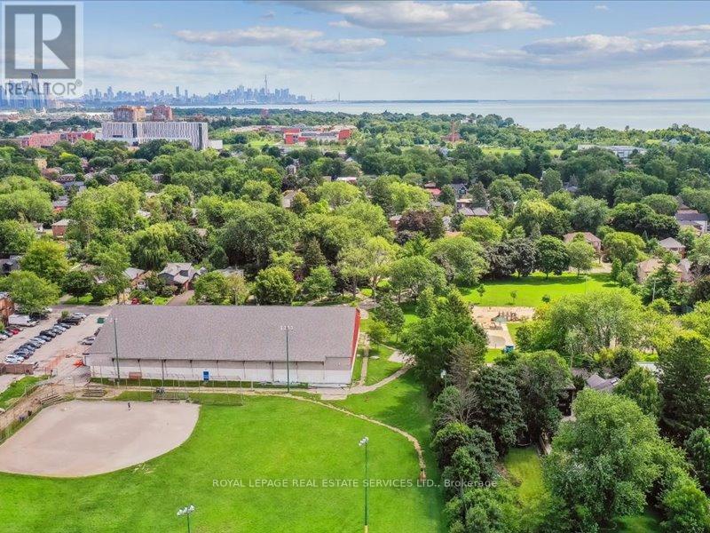 18 Thirty Third Street, Toronto, Ontario  M8W 3G9 - Photo 39 - W12368158
