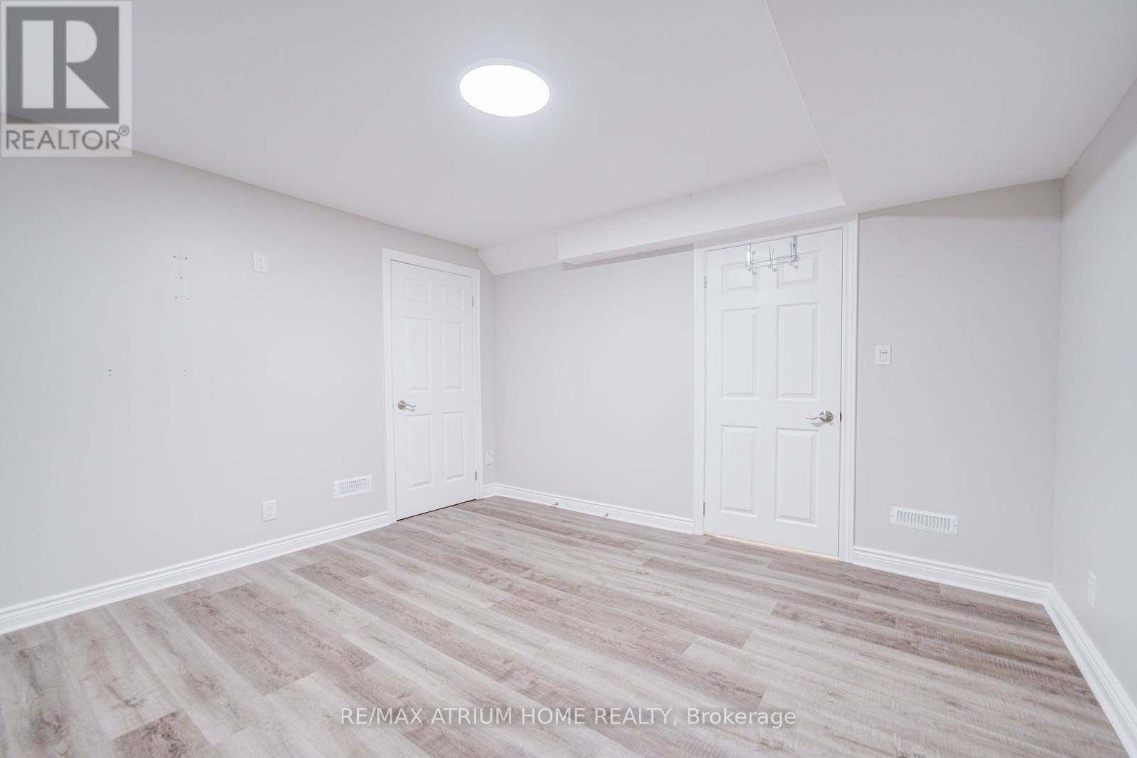 2095 Grand Ravine Drive, Oakville, Ontario  L6H 6B5 - Photo 47 - W12368176