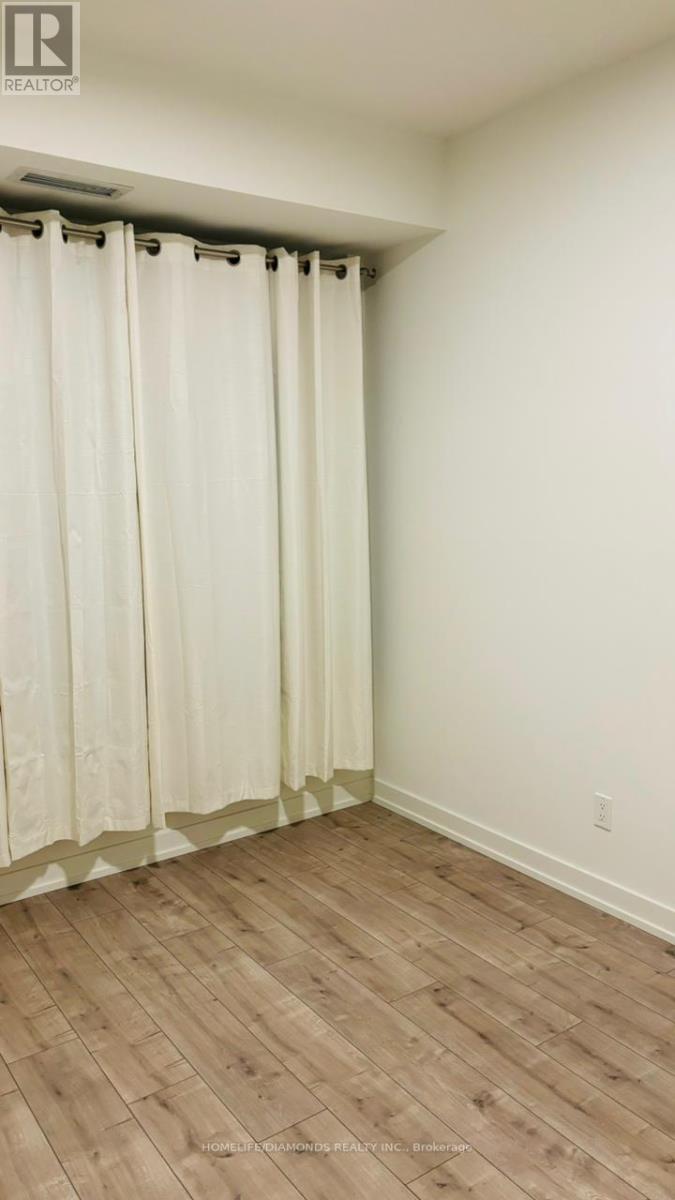 615 - 10 Wilby Crescent, Toronto, Ontario  M9N 0B6 - Photo 12 - W12368210