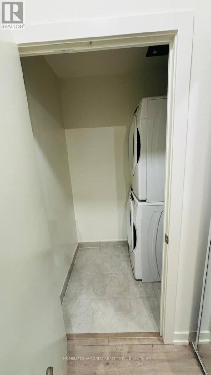615 - 10 Wilby Crescent, Toronto, Ontario  M9N 0B6 - Photo 16 - W12368210