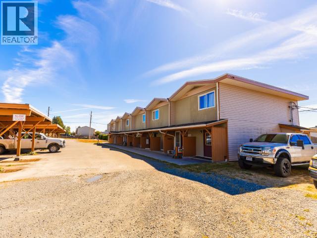 3915 Selkirk Ave, Powell River, British Columbia - Photo 2 - 19263