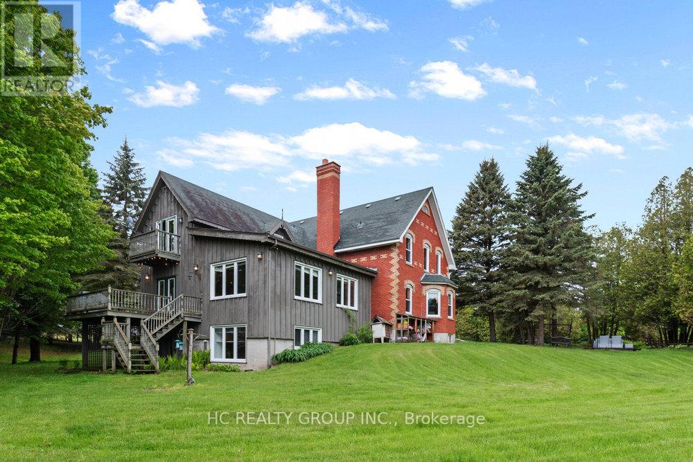 2639 Herald Road, East Gwillimbury, Ontario  L0G 1V0 - Photo 2 - N12299146