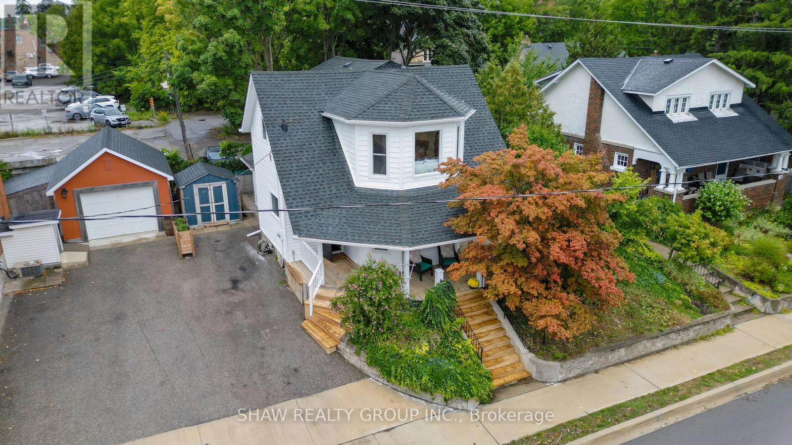 Property at 132 CHURCH STREET N image 2