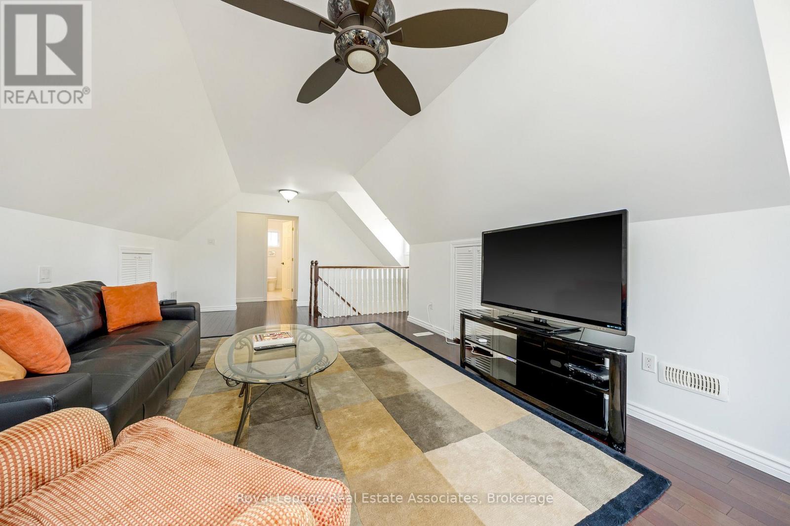 104 Charles Street, Halton Hills, Ontario  L7G 2M9 - Photo 28 - W12232403