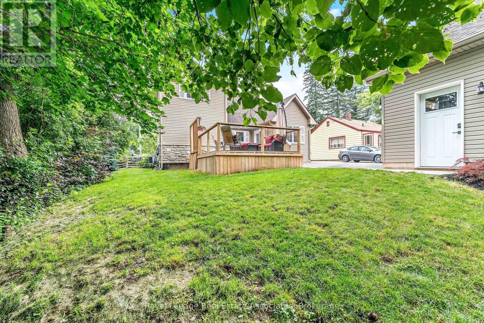104 Charles Street, Halton Hills, Ontario  L7G 2M9 - Photo 42 - W12232403