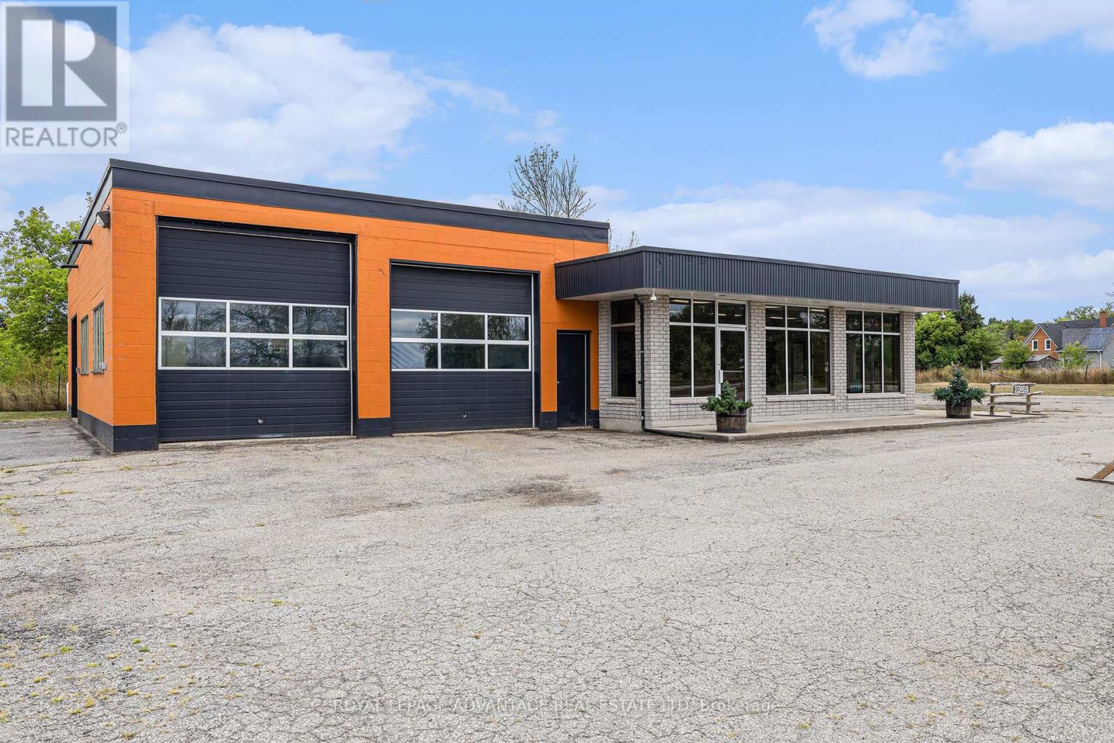 3719 Highway 15 Highway N, Rideau Lakes, Ontario  K0G 1E0 - Photo 2 - X12368263