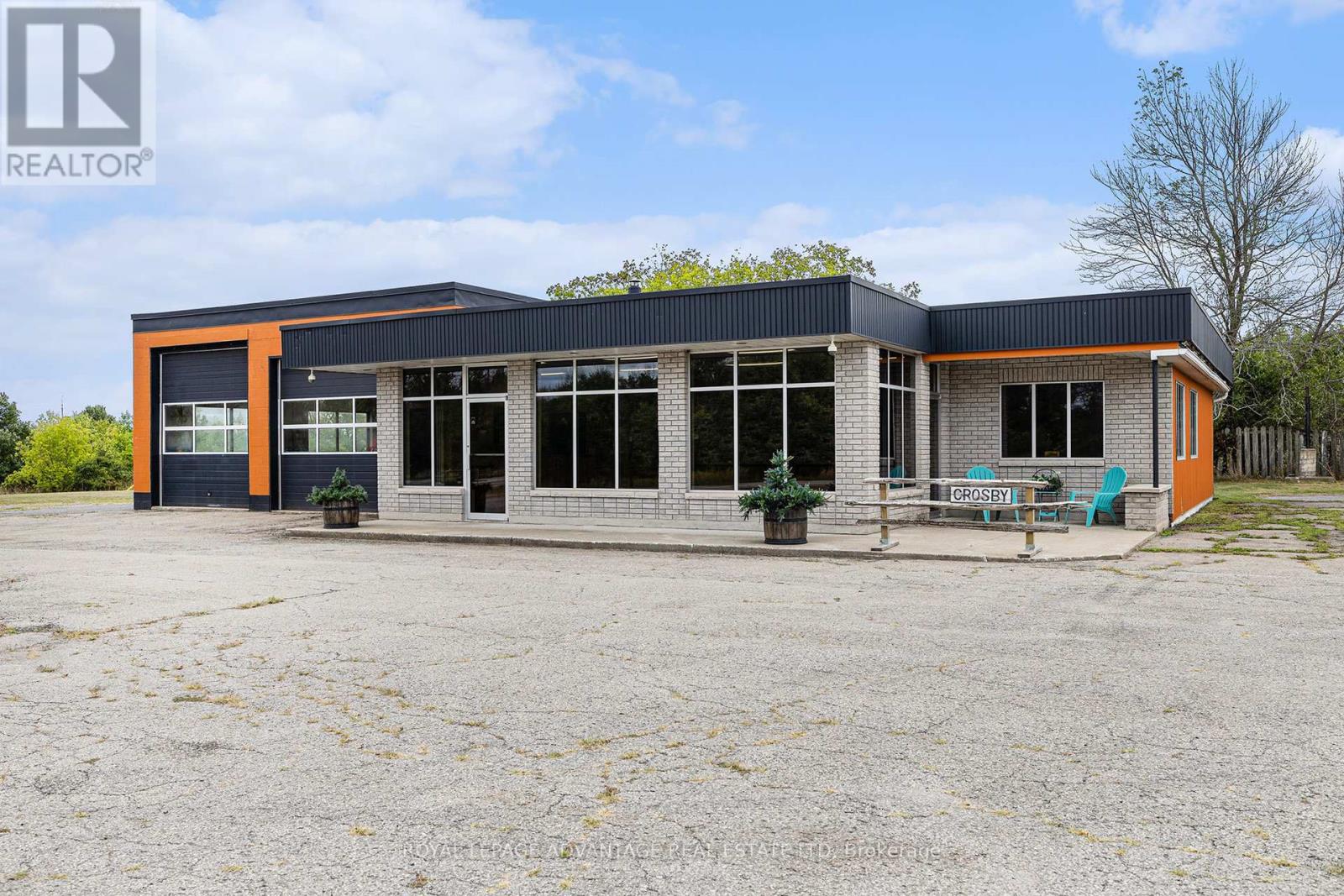 3719 Highway 15 Highway N, Rideau Lakes, Ontario  K0G 1E0 - Photo 3 - X12368263