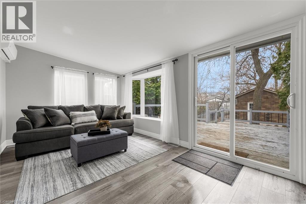 52 East 24th Street, Hamilton, Ontario  L8V 2X7 - Photo 19 - 40754442
