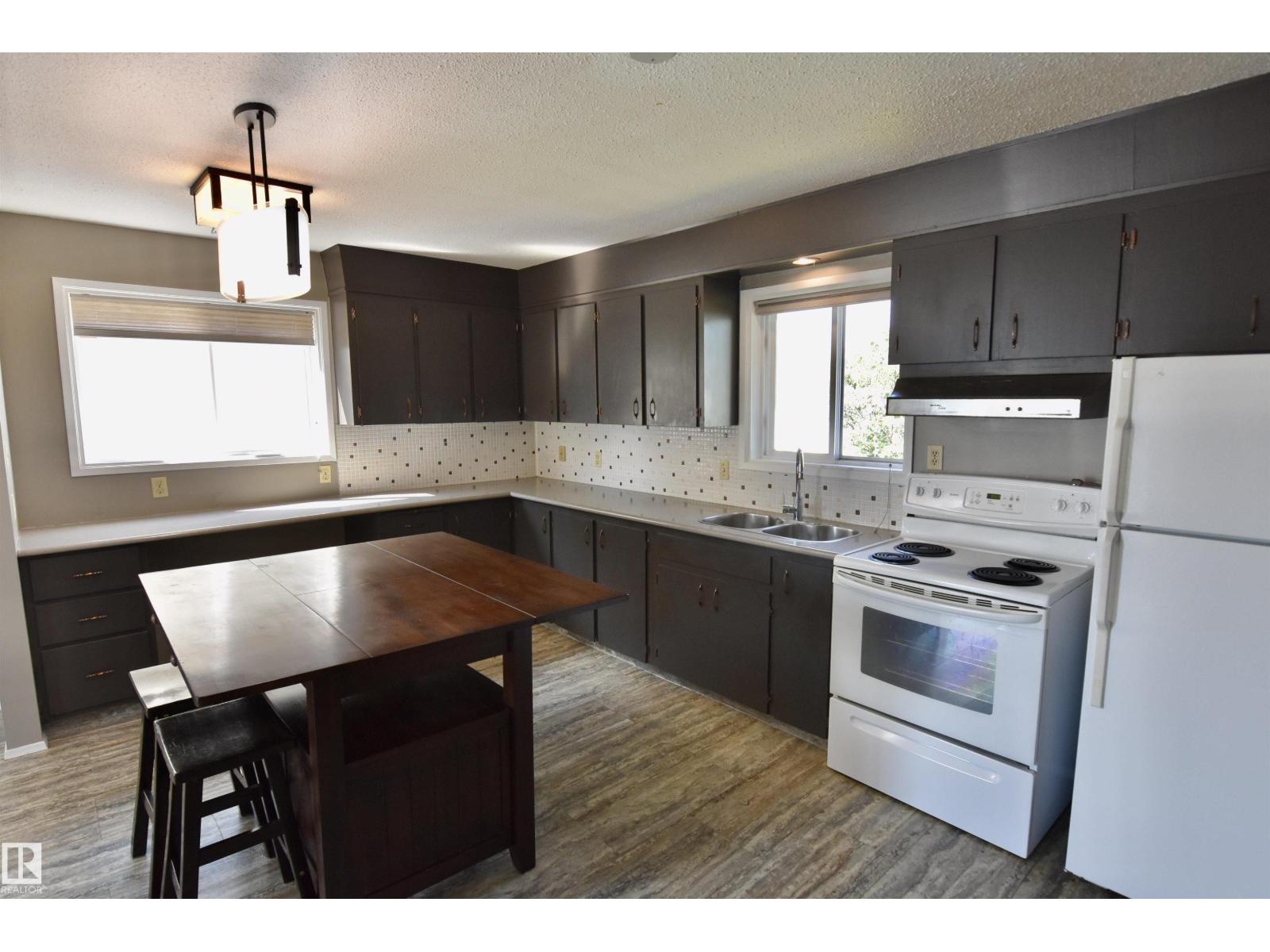 4930 44 Av, St. Paul Town, Alberta  T0A 3A4 - Photo 2 - E4455016