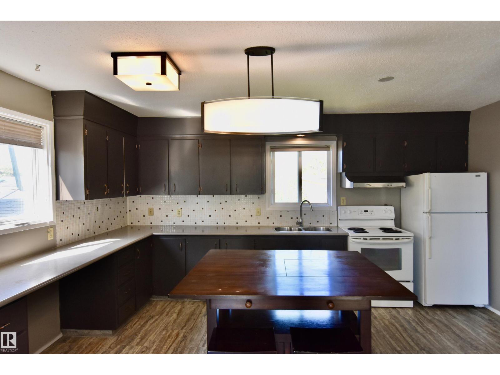4930 44 Av, St. Paul Town, Alberta  T0A 3A4 - Photo 3 - E4455016