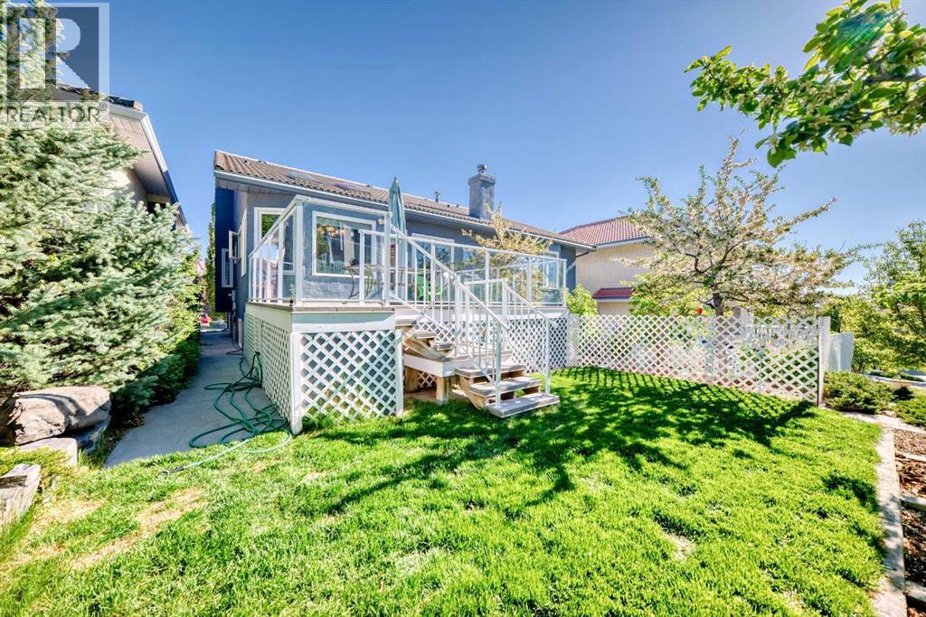 8 Signature Point Sw, Calgary, Alberta  T3H 2Y2 - Photo 44 - A2209299