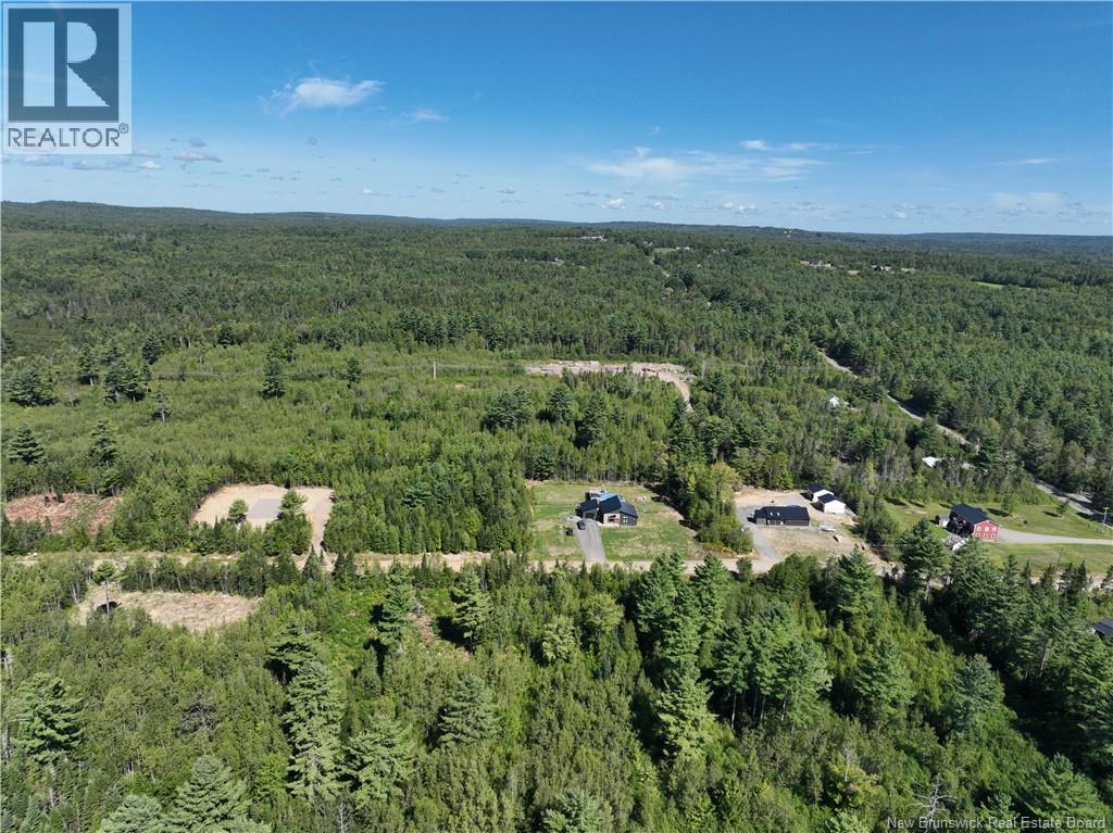 2 Crest Avenue, Heathland, New Brunswick  E3L 5C1 - Photo 9 - NB105374