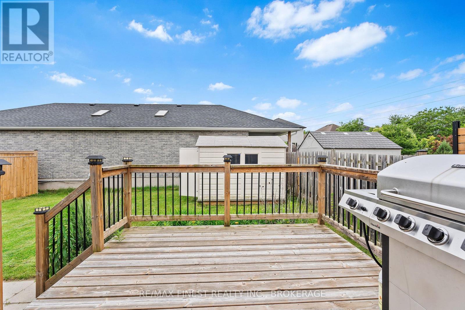 995 Swanfield Street, Kingston, Ontario  K7M 0A6 - Photo 37 - X12368283