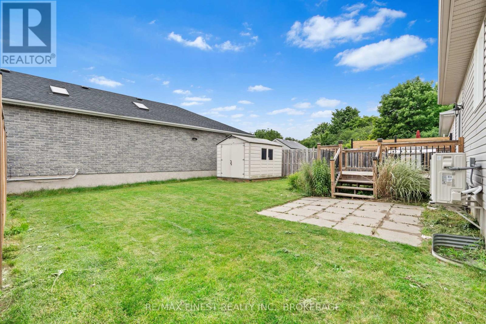 995 Swanfield Street, Kingston, Ontario  K7M 0A6 - Photo 39 - X12368283