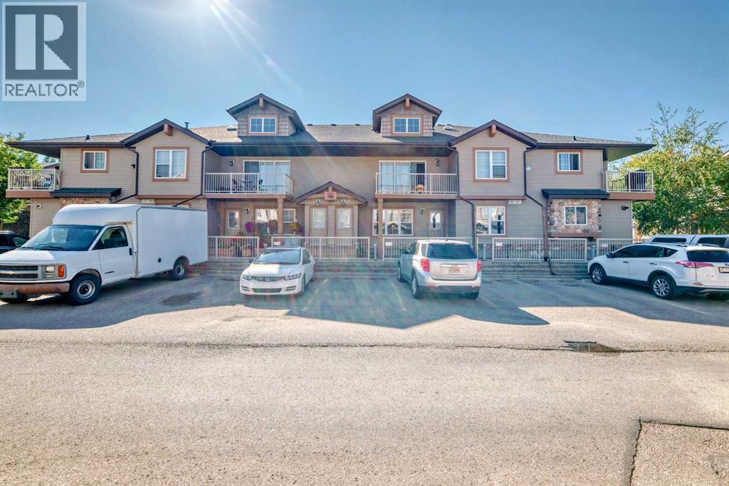 Property at 105, 90 Panatella Landing NW image 2
