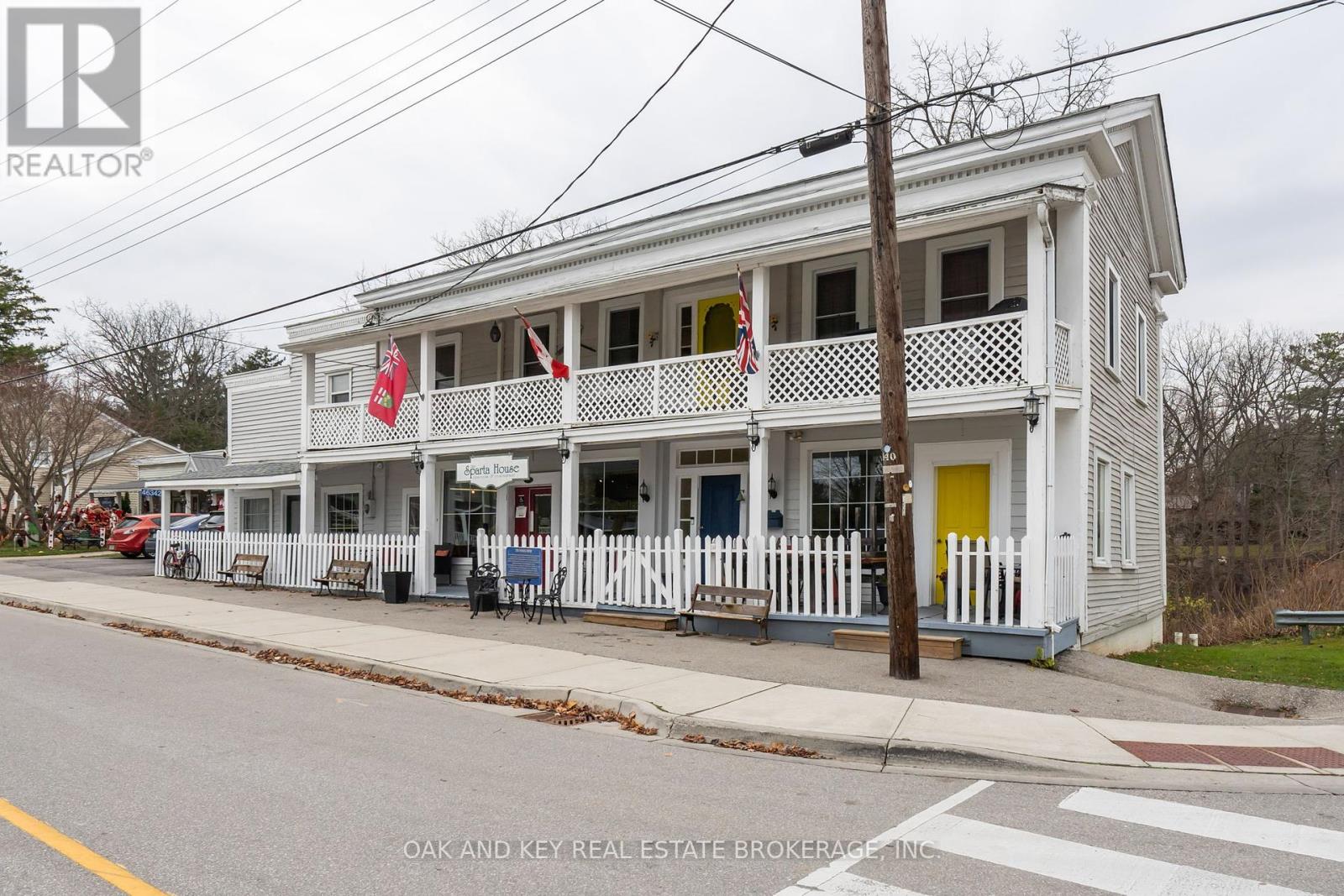 46342 Sparta Line, Central Elgin, Ontario  N0L 2H0 - Photo 2 - X12368308
