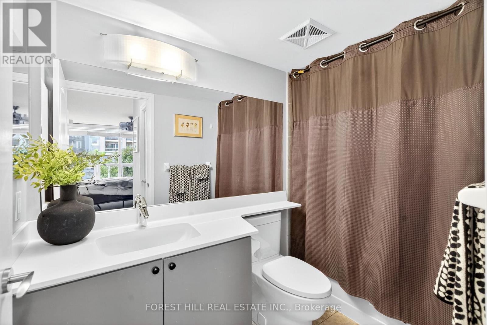 414 - 20 North Park Road, Vaughan, Ontario  L4J 0G7 - Photo 24 - N12368246