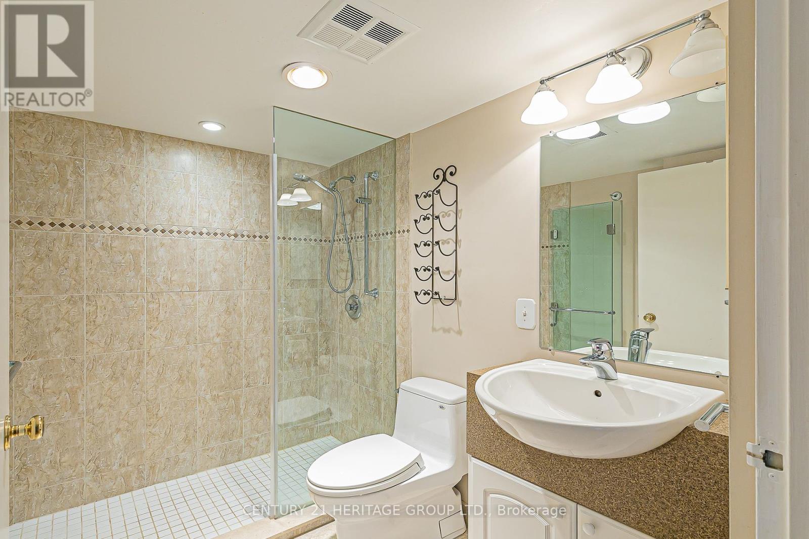 110 - 20 Baif Boulevard, Richmond Hill, Ontario  L4C 8T1 - Photo 13 - N12368274