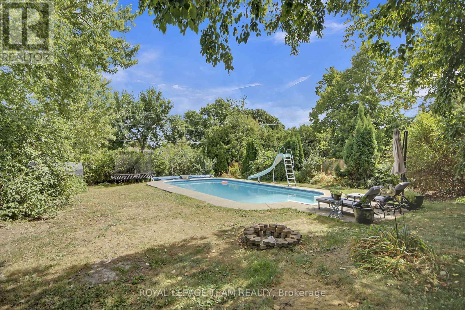 17 Owlshead Rd Road, Ottawa, Ontario  K0A 3P0 - Photo 45 - X12368362