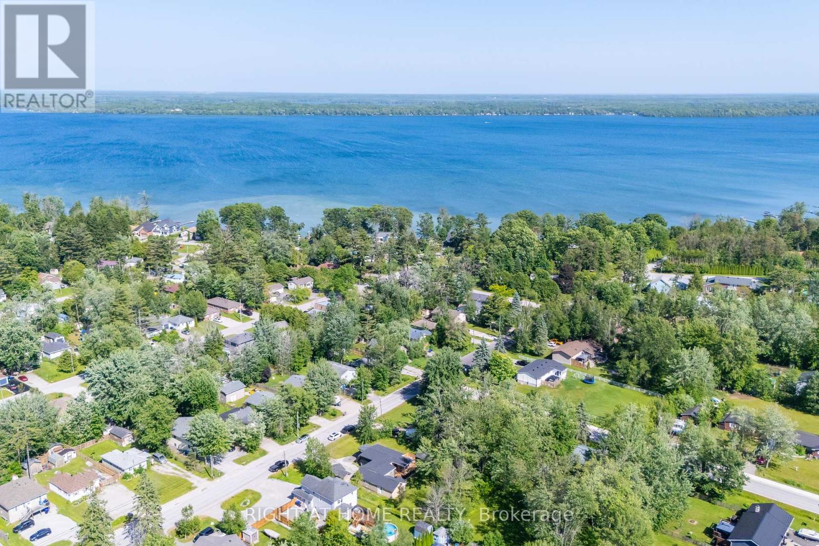 3392 Coronation Avenue, Severn (West Shore), Ontario  L0K 1G0 - Photo 39 - S12368266
