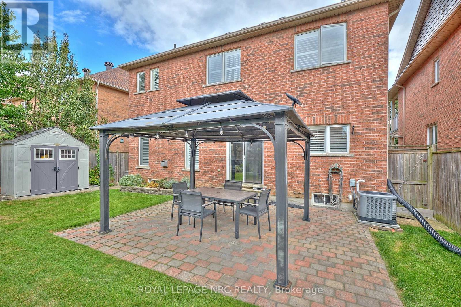 27 Goldeye Drive, Hamilton, Ontario  L8E 6C2 - Photo 37 - X12368378