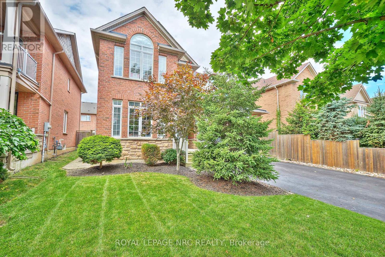 27 Goldeye Drive, Hamilton, Ontario  L8E 6C2 - Photo 45 - X12368378