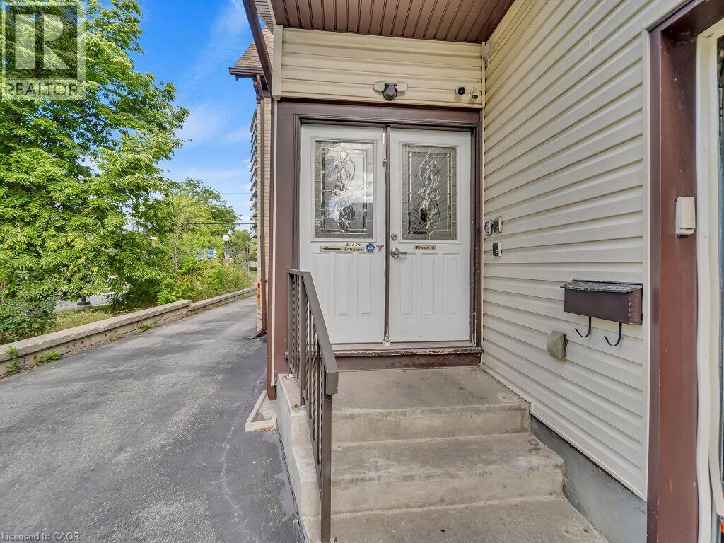 561 Queen Street S, Kitchener, Ontario  N2G 1W9 - Photo 19 - 40763110