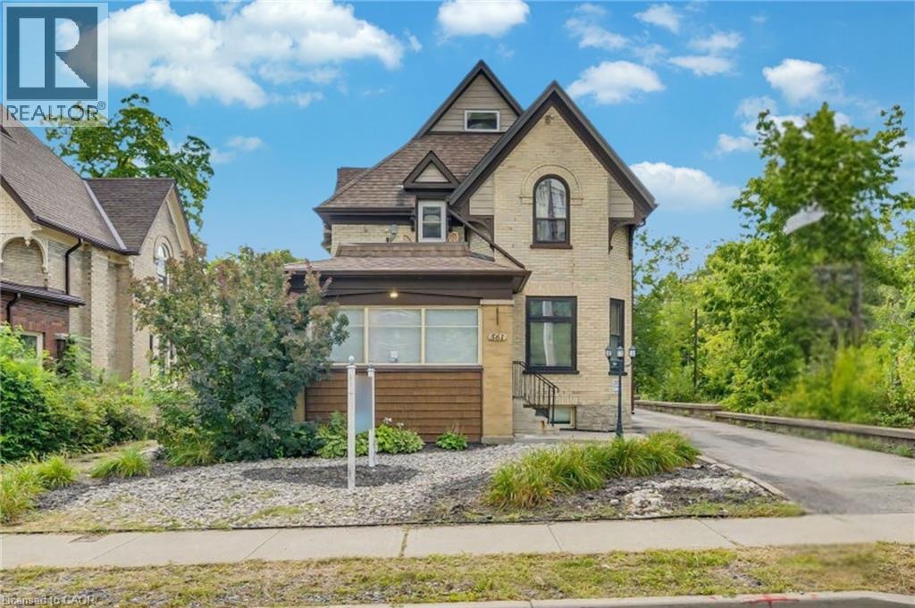 561 Queen Street S, Kitchener, Ontario  N2G 1W9 - Photo 2 - 40763110