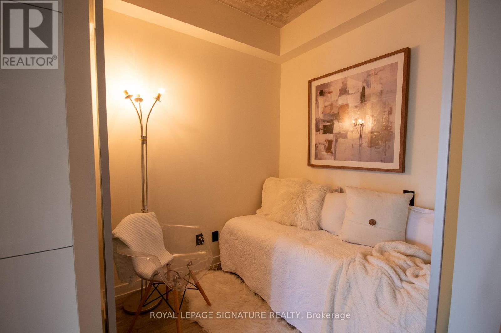 605 - 161 Roehampton Avenue, Toronto, Ontario  M4P 0C8 - Photo 9 - C12368287